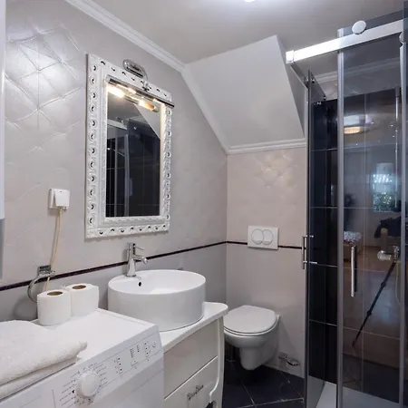 Center Lux Iii Appartement