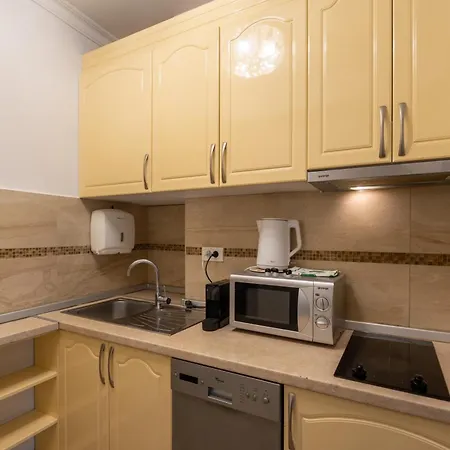 Center Lux Iii Belgrad