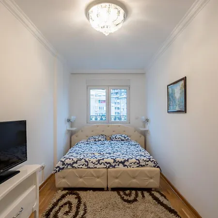 Center Lux Iii * Belgrad