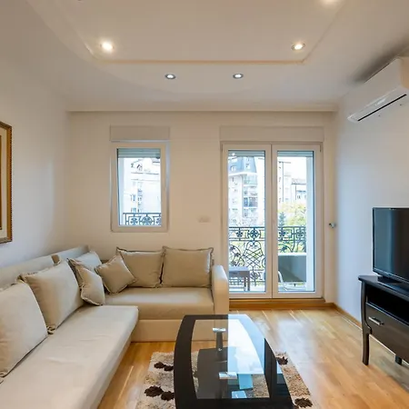 Apartment Center Lux Iii